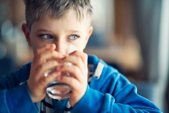 Fluoride should be added routinely to drinking water, UK CMOs conclude