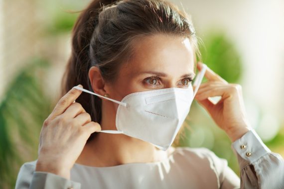 GPs should not routinely use FFP2 as surgical mask gives ‘very good protection’