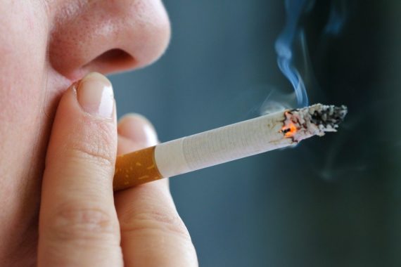 Symptomatic smokers without COPD do not benefit from bronchodilator therapy