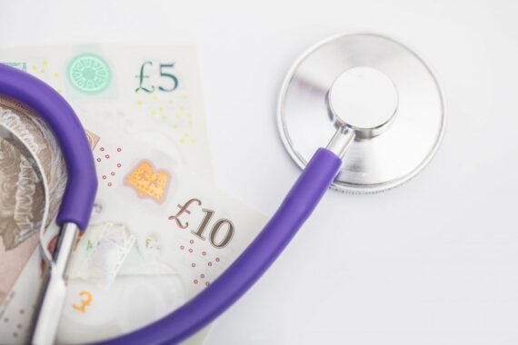 NHS pay rise above 3% could lead to primary care funding cuts, NHS England warns