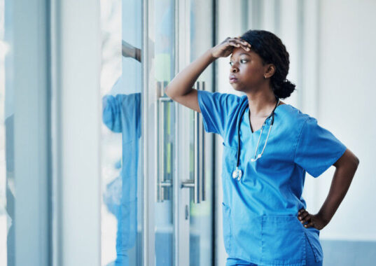 Stress and high workload main reasons staff leave NHS, finds study