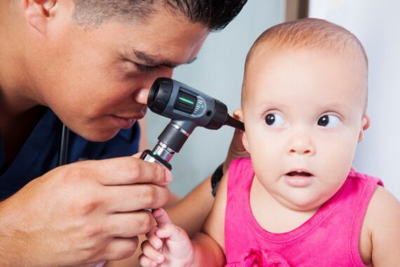 Refer children with glue ear for hearing tests promptly, NICE recommends