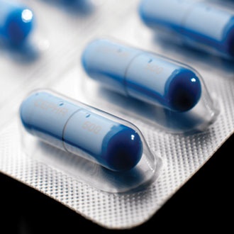 Antibiotic pills 330px-online